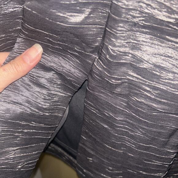 ELIZA J Glamorous Metallic Gray Beaded Neckline Bodice Sheath Dress Size 8 C10 - Picture 5 of 6